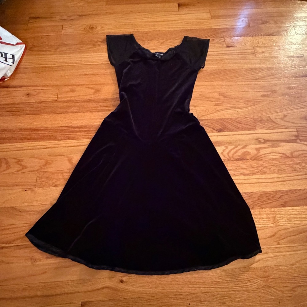 My Michelle Velvet Lace Trim Mesh Sleeve Dress Large Black Fit and Flare Vintage